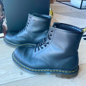 Men’s size 10 non-slip Doc Marten’s